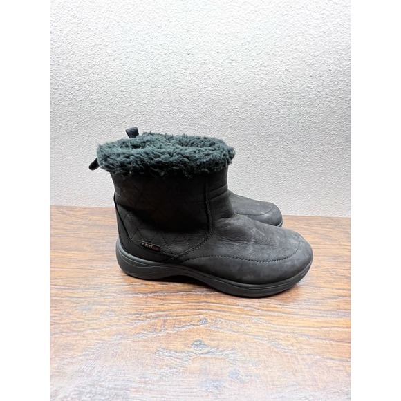L.L. Bean Shoes - L.L. Bean Womens Boots Size 6Tek 2.5 Waterproof Black Nubuck Leather Sherpa Zip